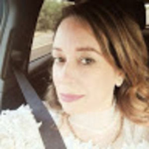 Meet your Posher, Claudia